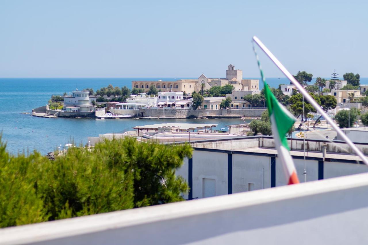 Hotel Riviera Trani Esterno foto