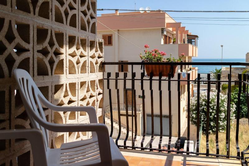 Hotel Riviera Trani Esterno foto